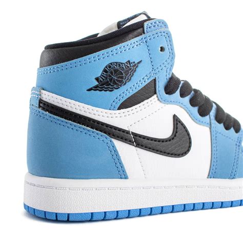 nike jordans blau schwarz|Jordan 1 Retro hoch OG echtes Blau Herren – DZ5485.